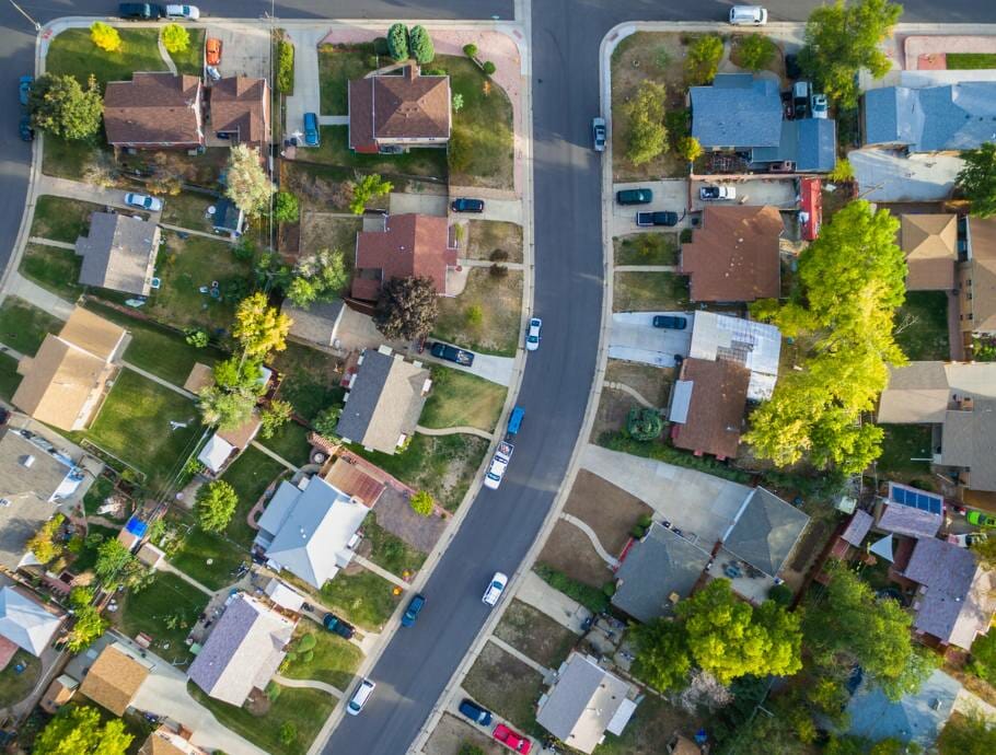 Emotional Wellness - The Global Social and Mental Health Crisis | curaJOY environments | curaJOY